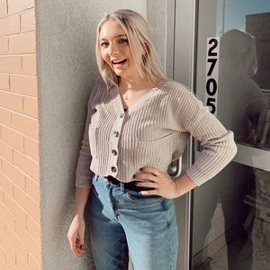 Meet your Posher, Cierra